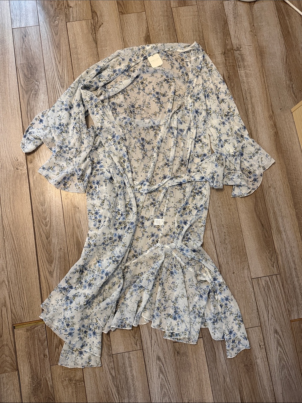 Floral Ruffle Duster